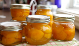 Công dụng tuyệt vời ít ai biết của trứng gà mật ong